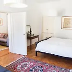 Center Townhouse & Loft *