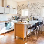 Center Townhouse & Loft * Tolmin