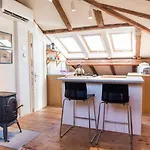 Center Townhouse & Loft *