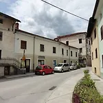 Center Townhouse & Loft Nyaraló Tolmin