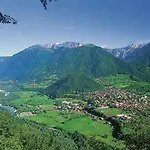 Center Townhouse & Loft Nyaraló *