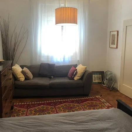 Center Townhouse & Loft