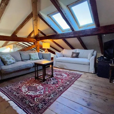 Center Townhouse & Loft דירה *