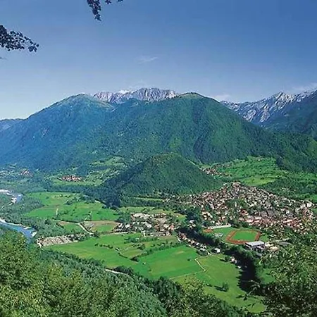 Center Townhouse & Loft Tolmin