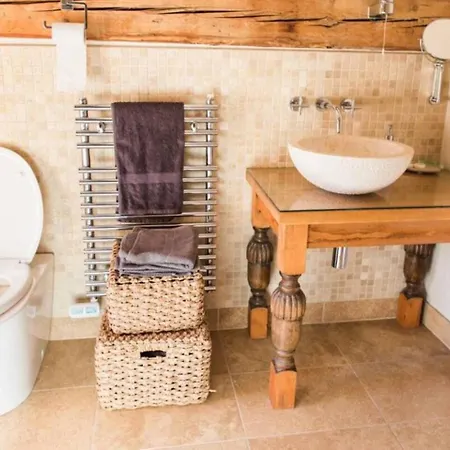 Center Townhouse & Loft 펜션 *