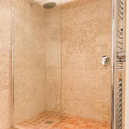 펜션 Center Townhouse & Loft