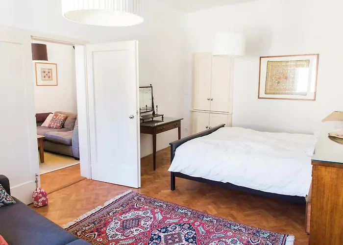 度假居 Center Townhouse & Loft