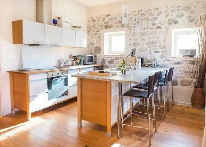 度假居 Center Townhouse & Loft