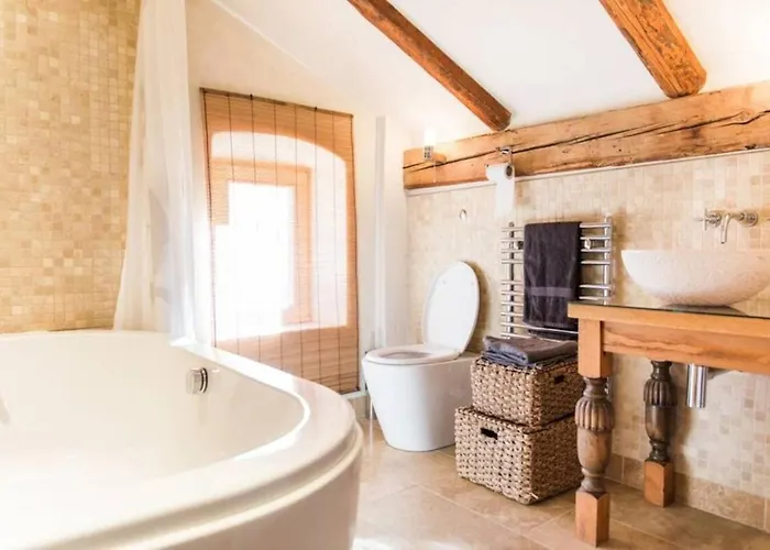 Center Townhouse & Loft 托尔明