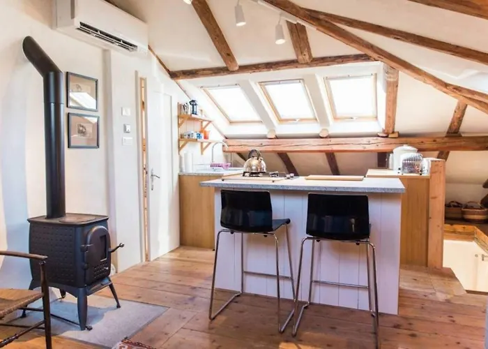 Tolmin Center Apartments Townhouse & Loft *